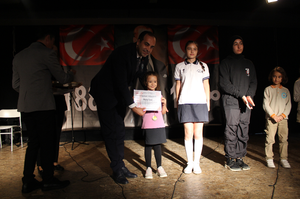 10 KASIM ATATÜRK'Ü ANMA GÜNÜ