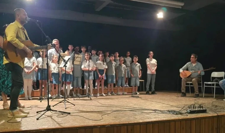 "YAN YANAYIZ" PROJESİ KAPSAMINDA MÜZİK DİNLETİSİ DÜZENLENDİ