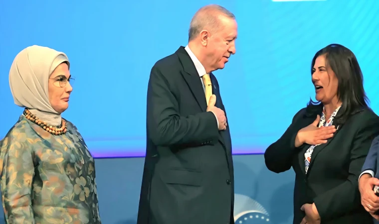 ÖZLEM ÇERÇİOĞLU AK PARTİ’YE GEÇTİ: SİYASETTE DENGELER DEĞİŞİYOR