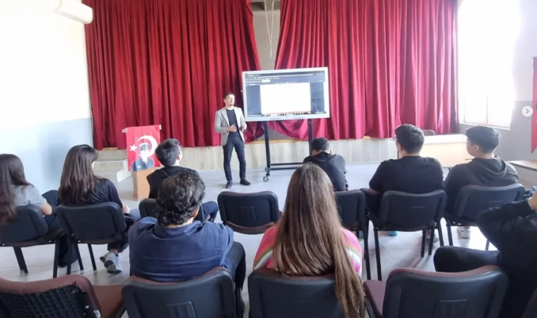 Genç AR-GE, Kabaklarlı İlkokulu’nda Bilim Atölyesi Düzenledi