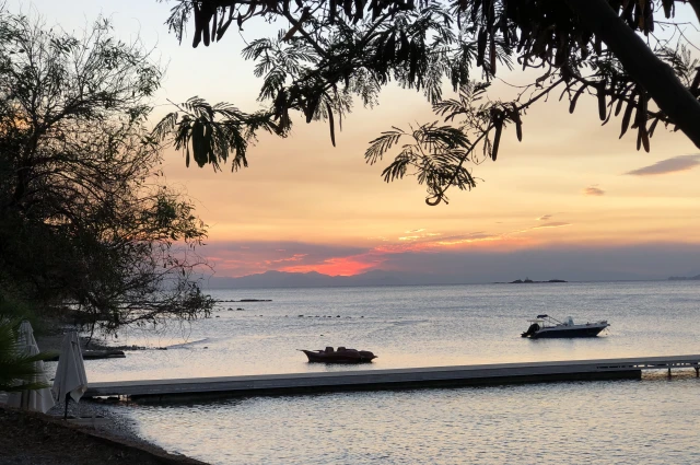 Datça Sahillerinde ile Arka Sokaklarında bir turizm sezonu farklı yaşandı…