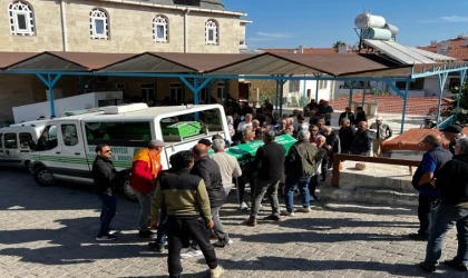 HAKAN ALTINDAĞ GÖZ YAŞLARI İÇERİSİNDE SON YOLCULUĞUNA UĞURLANDI