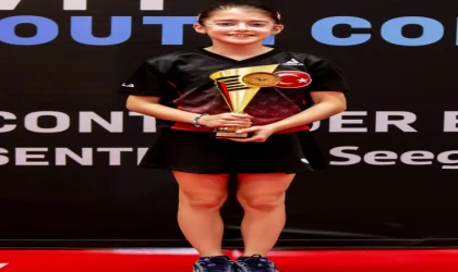 AYBİGE FERİDE ÜSTÜNDAĞ ALMANYA’DAN ŞAMPİYON DÖNDÜ