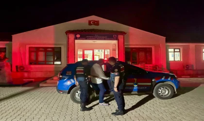 HAKKINDA İNTERPOL TAHDİT KODU BULUNAN ŞAHIS YAKALANDI