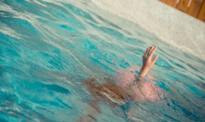 DATÇA’DA OTEL HAVUZUNDA TALİHSİZ ÖLÜM