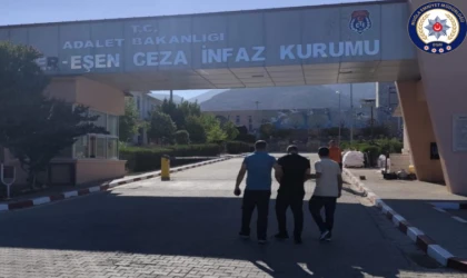 SUÇ REKORU KIRAN FİRARİ YAKALANDI 25 SUÇTAN 49 YIL CEZA!