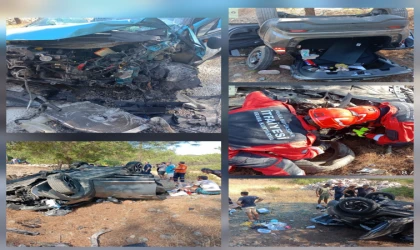 Datça Karayolunda Kafa Kafaya Çarpışma: 5 Yaralı