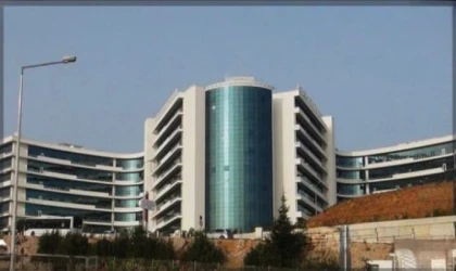 FETHİYE DEVLET HASTANESİ'NDE BÜYÜK REVİZYON: YATAK SAYISI 500'E, KAPALI ALAN 100.000 M²'YE ÇIKIYOR