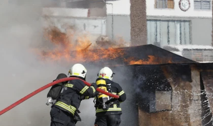 Büyükşehir İtfaiyesi 2025’te 4 Bin 811 Olayın Müdahalesini Gerçekleştirdi